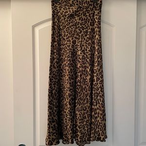 Zara leopard A-line midi (at calves for 5’7”) skirt. Bloggers favorite.